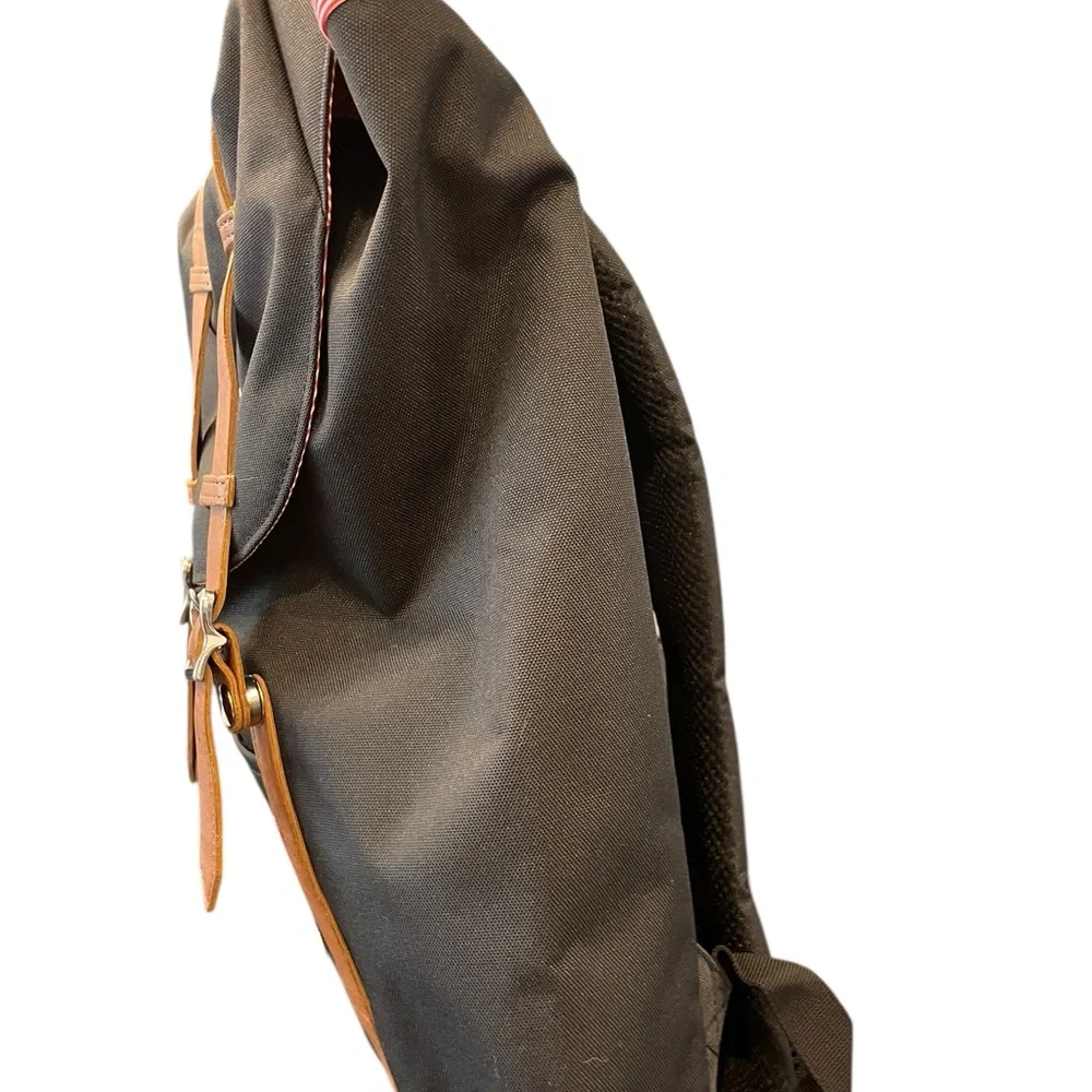 Herschel Supply Co. Retreat Backpack Padded‎ Interior Laptop Sleeve Black Brown